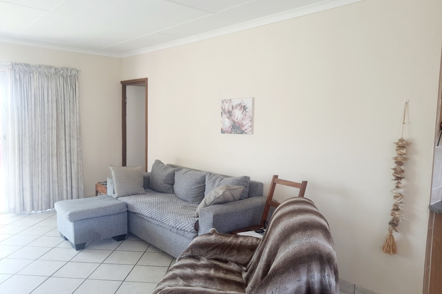 3 Bedroom Property for Sale in Fraaiuitsig Western Cape